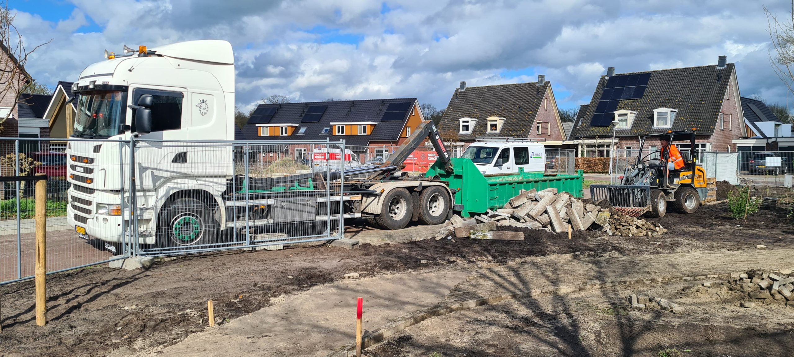 WhatsApp Image 2024-04-15 at 12.07.56